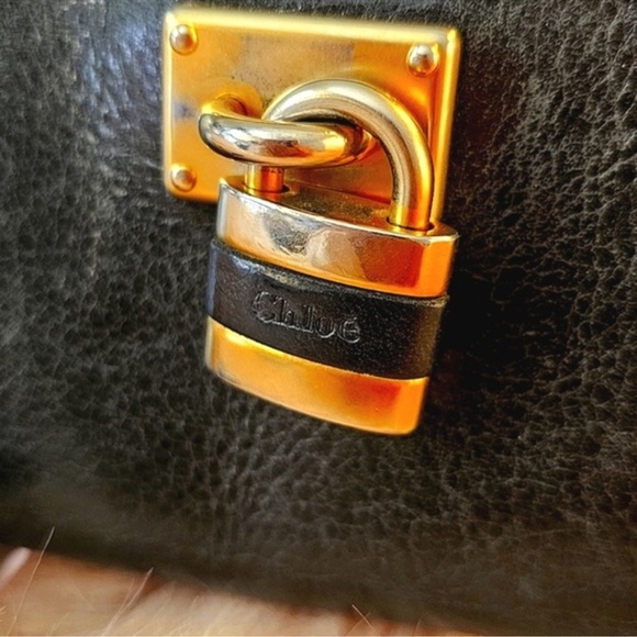 Chloe Paddington Leather Black Gold
Full Zip Long Wallet - Picture 4 of 8